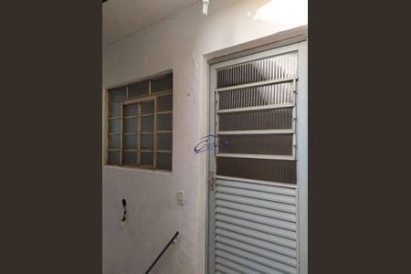 2_photo/94cf0786af.cba9474eaf1c4fd4-ATLAS-d21d34fd-96c8-408a-a3d3-9613992bca86.jpg de casa à venda com 1 quarto, 192m² em Jardim Lavapes das Gracas, Cotia