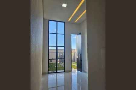 10_photo/94cf0786e5.2f15d505e37c7ac5-ATLAS-75cfed19-4753-4da4-962d-2e94f623cba7.jpg de casa à venda com 3 quartos, 198m² em Outeiro de Passárgada, Cotia