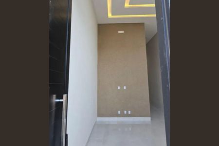 6_photo/94cf0786e5.2f15d505e37c7ac5-ATLAS-b72004fd-92a4-4402-ab2d-75ad193f97e0.jpg de casa à venda com 3 quartos, 198m² em Outeiro de Passárgada, Cotia