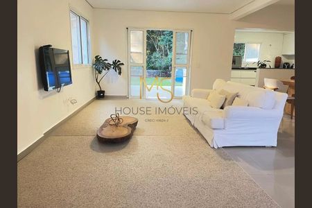 5_photo/94cf07885d.df2406aa61ba3211-ATLAS-a08e748c-0c56-4b44-b216-4d6acda51213.jpg de casa para alugar com 3 quartos, 218m² em Jardim Santa Paula, Cotia