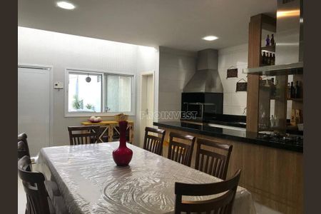 3_photo/94cf0788df.eb7ee1c62e8591fd-ATLAS-992e93c2-3bc2-4e63-a2f3-a14498502ade.jpg de casa à venda com 3 quartos, 336m² em Parque Mirante da Mata, Cotia