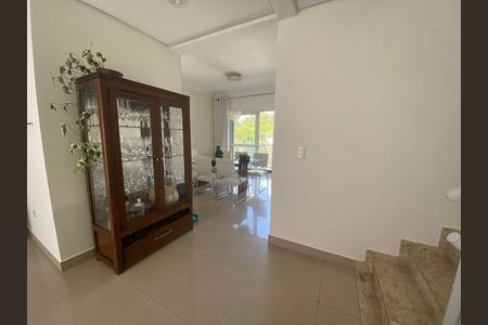 8_photo/94cf078d05.d064f87ba2f4a60c-ATLAS-550b6680-2c2e-499d-984f-fe7fee23e73b.jpg de casa à venda com 4 quartos, 232m² em Jardim Atalaia, Cotia