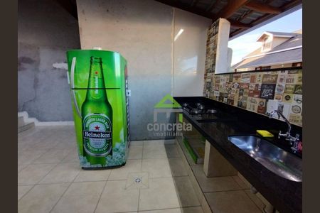 37_photo/94cf078e4f.0f81dd1a9a4f6ffb-ATLAS-76981577-006b-4427-80c0-e79e27ac8e21.jpg de casa à venda com 4 quartos, 340m² em Outeiro de Passárgada, Cotia