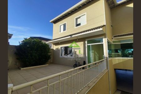 6_photo/94cf078e4f.0f81dd1a9a4f6ffb-ATLAS-aca9ae3d-90f5-4aa3-b50d-58b4ed4c5392.jpg de casa à venda com 4 quartos, 340m² em Outeiro de Passárgada, Cotia