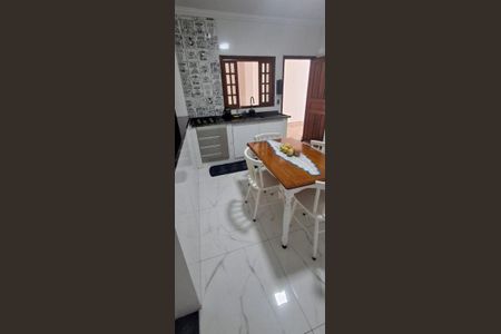 11_photo/94cf078fdb.ceff8192393c33de-ATLAS-f76a6115-9aaf-4ae8-86a5-9cbe4ba687b6.jpg de casa à venda com 2 quartos, 234m² em Outeiro de Passárgada, Cotia