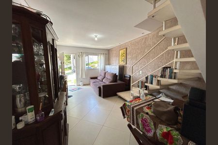 4_photo/94cf0791db.e100dba37721dde7-ATLAS-072e4697-07f3-4509-91db-f833ab1e7a5d.jpg de casa à venda com 2 quartos, 50m² em Outeiro de Passárgada, Cotia