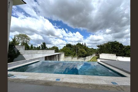 2_photo/94cf0792b5.206353ecc2220d31-ATLAS-e0c9d258-c7d8-461e-a1d4-b437ae5a61e6.jpg de casa à venda com 3 quartos, 300m² em Jardim Atalaia, Cotia