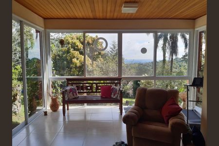 3_photo/94cf07986f.e9bc35269128f7e8-ATLAS-d2aa2c8d-c5ba-4cce-be3a-6346051d1952.jpg de casa à venda com 1 quarto, 54m² em Jardim Atalaia, Cotia