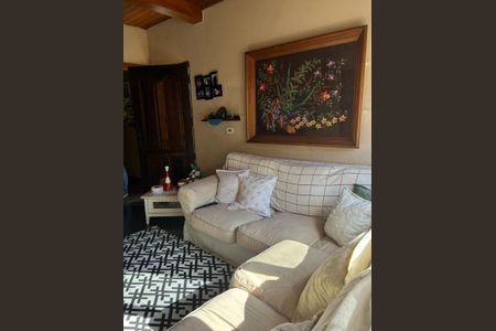 4_photo/94cf079c8f.38153d79977beed0-ATLAS-2d1ae321-2c8b-4d5e-a0cb-36ff99b97249.jpg de casa à venda com 3 quartos, 274m² em Centro, Cotia