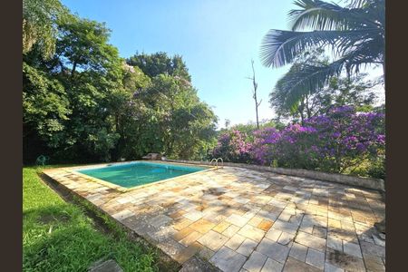 3_photo/94cf07e00f.32a8019b0364636a-ATLAS-4a791c04-281e-4393-a3fc-5045d22107cb.jpg de casa à venda com 4 quartos, 380m² em Chácara Recanto Verde, Cotia