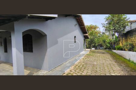 5_photo/94cf07e4b5.9445d083dc68a5ac-ATLAS-affb6345-95f8-4540-b57b-ad5af33a2752.jpg de casa à venda com 4 quartos, 459m² em Jardim Santa Paula, Cotia