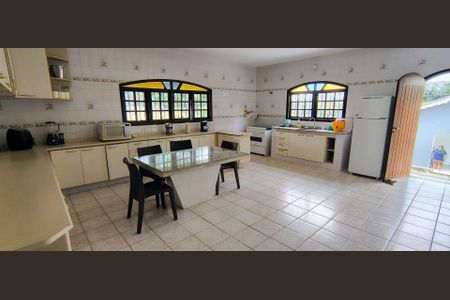 12_photo/94cf07e4b5.9445d083dc68a5ac-ATLAS-b1c8b1fe-b3b9-43b9-be2f-ddec7e020715.jpg de casa à venda com 4 quartos, 458m² em Jardim Santa Paula, Cotia