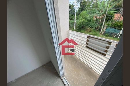 11_photo/94cf07e4ed.06db720b61ca2d66-ATLAS-c9c1a5fe-e6bb-42b3-86e9-32a403ac1f1a.jpg de casa à venda com 2 quartos, 71m² em Jardim Santa Paula, Cotia