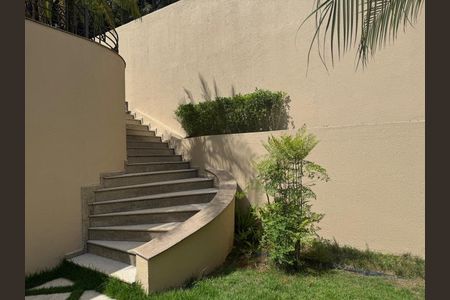 2_photo/94cf07e56b.80fb811e5b7edecb-ATLAS-7569e74c-d0f8-4c00-8a32-cd28b530abfe.jpg de casa à venda com 5 quartos, 651m² em Lageadinho, Cotia