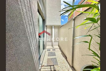 2_photo/94cf07ebeb.a64aef6598c47c00-ATLAS-13d304e8-342c-4c73-a3e4-d19c62ef9a5f.jpg de casa à venda com 3 quartos, 137m² em Jardim Atalaia, Cotia