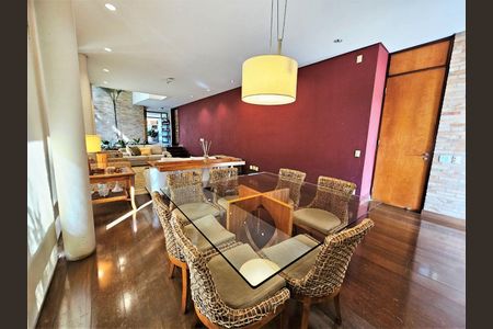 10_photo/94cf07efdd.ea002ca8a54f6c9b-ATLAS-f39e76e6-2b04-4c3e-b242-01a7f9f07b78.jpg de casa à venda com 5 quartos, 510m² em Lageadinho, Cotia