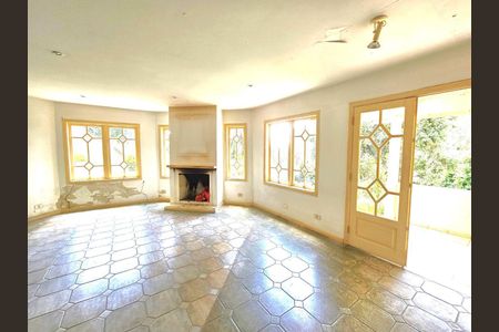 12_photo/94cf07eff9.1870059f028a6007-ATLAS-eccf3f5b-655d-43f6-9a95-6b790e21ea71.jpg de casa à venda com 4 quartos, 405m² em Lageadinho, Cotia