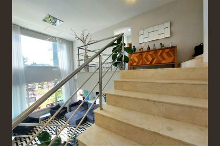 2_photo/94cf07f21b.1718e4b38880259e-ATLAS-ff08893c-47ab-4875-8e5d-ef1337e312e2.jpg de casa à venda com 4 quartos, 724m² em Lageadinho, Cotia