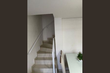 13_photo/94cf07f3b5.ceff8192393c33de-ATLAS-1ba1d2e1-e91c-4ad1-9613-9d68514eafa3.jpg de casa à venda com 2 quartos, 59m² em Jardim Santa Paula, Cotia