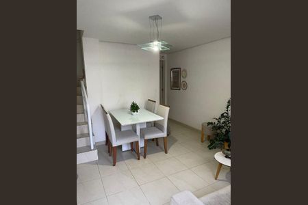 11_photo/94cf07f3b5.ceff8192393c33de-ATLAS-9f7de4af-9ea0-470f-baee-c84f93c3c469.jpg de casa à venda com 2 quartos, 59m² em Jardim Santa Paula, Cotia