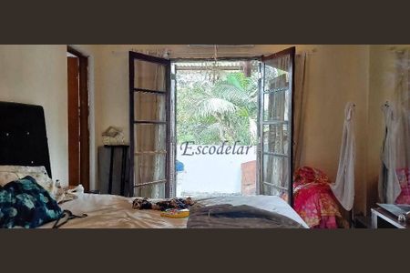 6_photo/94cf07f3f9.d064f87ba2f4a60c-ATLAS-760157d2-0d2e-427c-9365-c4a3d67e23b8.jpg de casa à venda com 3 quartos, 180m² em Jardim Santa Paula, Cotia