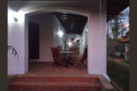 17_photo/94cf07f9a7.b7a28b76476596d7-ATLAS-65903481-0c73-4eb6-8be5-0d8519e065aa.jpg de casa à venda com 4 quartos, 369m² em Jardim Santa Paula, Cotia