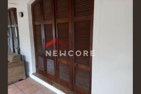 46_photo/94cf07f9a7.b7a28b76476596d7-ATLAS-e24ab549-30ea-44cd-a4c8-a431bb64fd1d.jpg de casa à venda com 4 quartos, 362m² em Jardim Santa Paula, Cotia