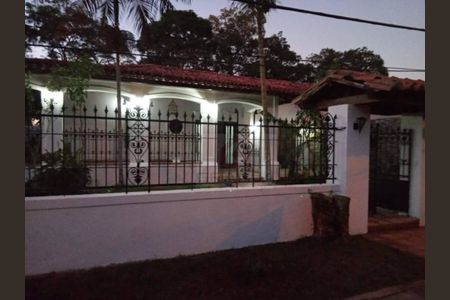 10_photo/94cf07f9a7.b7a28b76476596d7-ATLAS-e4bf8580-90aa-4f00-9dfa-23b1fa82084c.jpg de casa à venda com 4 quartos, 369m² em Jardim Santa Paula, Cotia