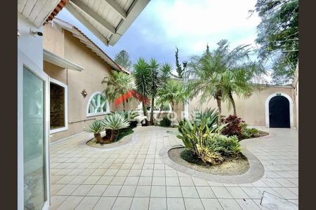 9_photo/94cf07ff91.5a85c5bdfef41cf9-ATLAS-1bdd4ff0-0613-4ed0-bddd-df3839ee6879.jpg de casa à venda com 2 quartos, 1634m² em Jardim Santa Paula, Cotia