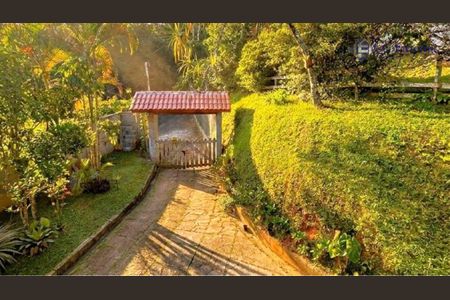 21_photo/94cf0800fb.e023a1231e2ff78f-ATLAS-89e085bd-ff5d-4327-a075-4a94ee7ddfae.jpg de casa à venda com 3 quartos, 335m² em Jardim Santa Paula, Cotia