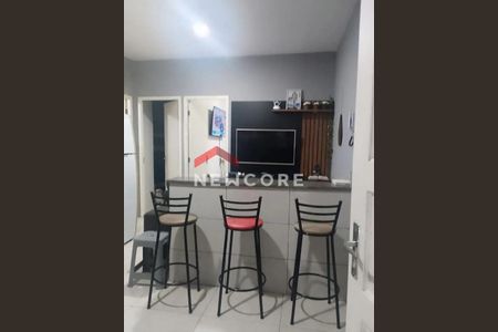 6_photo/94cf0801c7.33a0b54c22e21322-ATLAS-2250f2da-2bef-4d8e-a0b6-6e9cc84aee7b.jpg de casa à venda com 2 quartos, 50m² em Jardim Santa Paula, Cotia