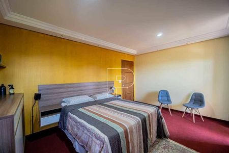 6_photo/94cf080a99.0abb473e952761da-ATLAS-79b543c7-c658-4fe0-a1a1-d66bf92aa2e8.jpg de casa à venda com 6 quartos, 420m² em Chácara Recanto Verde, Cotia