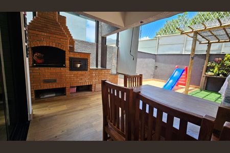 8_photo/94cf080b43.9f73e101bd22bb98-ATLAS-2e9bd57f-2f26-49e0-8b5a-fd2053d24329.jpg de casa à venda com 4 quartos, 138m² em Jardim Atalaia, Cotia