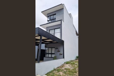 2_photo/94cf080b43.9f73e101bd22bb98-ATLAS-e411fcdc-ec72-46ff-b32b-261a89b6db89.jpg de casa à venda com 4 quartos, 138m² em Jardim Atalaia, Cotia