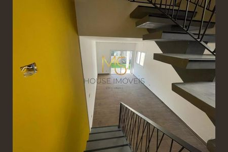 8_photo/94cf080d2b.74a96c0b2c4b8c29-ATLAS-c14a59e6-954d-4a67-aaae-71f3ec2243d6.jpg de casa à venda com 3 quartos, 137m² em Jardim Santa Paula, Cotia