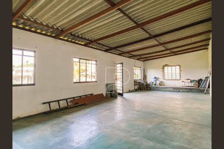 3_photo/94cf098b05.4a7708b419391496-ATLAS-fb9a7a60-5f25-4d9e-a40e-adf6e38ea3e6.jpg de casa à venda com 3 quartos, 397m² em Água Espraiada, Cotia