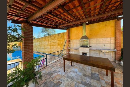 18_photo/94cf09dc33.7da11293e5e8925f-ATLAS-35f4f71a-5589-44ff-9c7d-cd56c0db745a.jpg de casa à venda com 6 quartos, 355m² em Chácara Real (Caucaia do Alto), Cotia