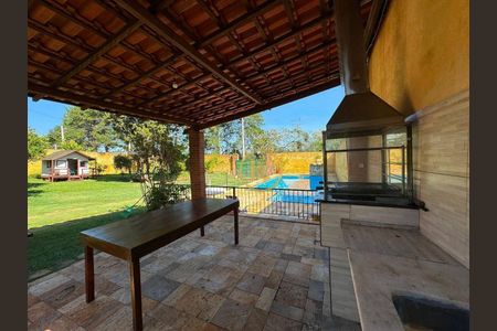 20_photo/94cf09dc33.7da11293e5e8925f-ATLAS-88d5bfb0-1b11-4877-bbb4-c498c358cc0f.jpg de casa à venda com 6 quartos, 355m² em Chácara Real (Caucaia do Alto), Cotia