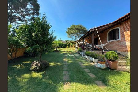 22_photo/94cf09dc33.7da11293e5e8925f-ATLAS-b290355a-e674-4c61-bf8f-c06e30122b7d.jpg de casa à venda com 6 quartos, 355m² em Chácara Real (Caucaia do Alto), Cotia