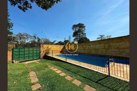 14_photo/94cf09dc33.7da11293e5e8925f-ATLAS-f3db32d3-2108-4d67-9f4e-ebcf903cd33f.jpg de casa à venda com 6 quartos, 355m² em Chácara Real (Caucaia do Alto), Cotia