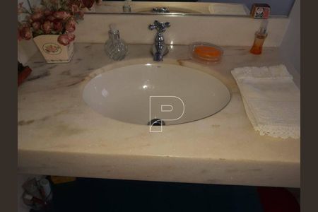 5_photo/94cf09ddb9.b43f28e6aaa537fa-ATLAS-0bee7f67-9367-4dfd-bde5-ae01f25dd8f3.jpg de casa para alugar com 5 quartos, 365m² em Chácara Tropical (Caucaia do Alto), Cotia