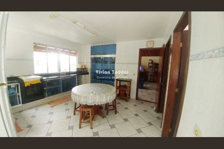 7_photo/94cf09e37f.7d44486df2fbe63f-ATLAS-b11fe9ff-6c49-43d5-bc8c-255b7663263c.jpg de casa à venda com 3 quartos, 405m² em Água Espraiada, Cotia