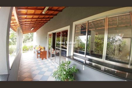 13_photo/94cf09e37f.7d44486df2fbe63f-ATLAS-cf4f388b-948b-4c5f-b131-49bfa320bf2a.jpg de casa à venda com 3 quartos, 405m² em Água Espraiada, Cotia