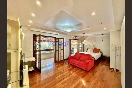 25_photo/94cf09ed3f.a15f321e408d66f6-ATLAS-07b4a2e8-7be2-4e20-aa02-b36dc1127622.jpg de casa à venda com 5 quartos, 446m² em Chácara Remanso (Caucaia do Alto), Cotia