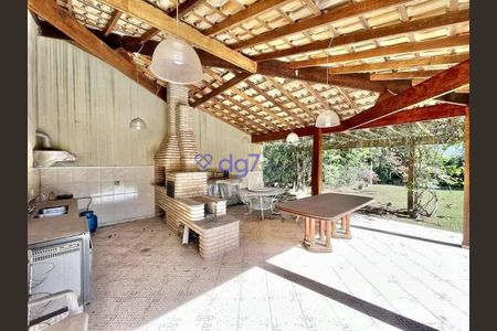 21_photo/94cf09ed3f.a15f321e408d66f6-ATLAS-1e06dc96-4633-4882-9c86-2d76972e0979.jpg de casa à venda com 5 quartos, 446m² em Chácara Remanso (Caucaia do Alto), Cotia