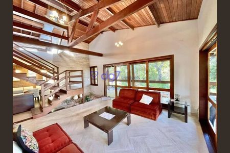 3_photo/94cf09ed3f.a15f321e408d66f6-ATLAS-4e7243ef-681c-4a1d-9ee8-69736e1aa2bf.jpg de casa à venda com 5 quartos, 446m² em Chácara Remanso (Caucaia do Alto), Cotia