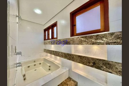 30_photo/94cf09ed3f.a15f321e408d66f6-ATLAS-82643708-37b2-4cbd-a1d9-c60c815f72fe.jpg de casa à venda com 5 quartos, 446m² em Chácara Remanso (Caucaia do Alto), Cotia