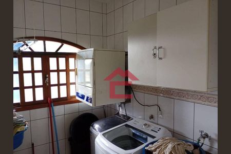 18_photo/94cf09f3c5.b8c4f165c1f119ea-ATLAS-7e0b35f2-c34b-422b-8e75-d03f4f85441a.jpg de casa à venda com 3 quartos, 368m² em Chácara Tropical (Caucaia do Alto), Cotia