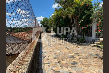 18_photo/94cf0a1d9d.eb4747a7722cd593-ATLAS-c7f50d02-9416-41dd-b5fa-7f92f71f57c5.jpg de casa à venda com 3 quartos, 400m² em Água Espraiada, Cotia