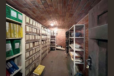 73_photo/94cf1b4f95.b7afec13c8c84584-ATLAS-a6ba77ec-2b26-44ef-ab81-59117ad8631e.jpg de casa para alugar com 1 quarto, 1508m² em Centro, Santana de Parnaíba